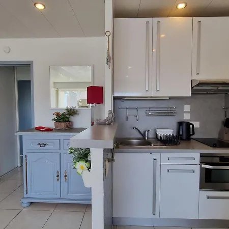 Apartmán De La Plage-1 By Interhome Cavalaire-sur-Mer