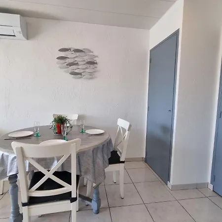 דירה De La Plage-1 By Interhome